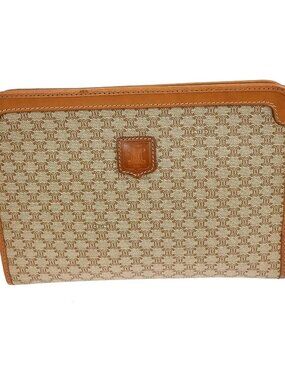 Deal CELINE BEIGE MACADAM CLUTCH BAG M07 NQ01992
